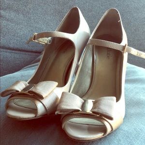 Kelly & Katie Nude Heels